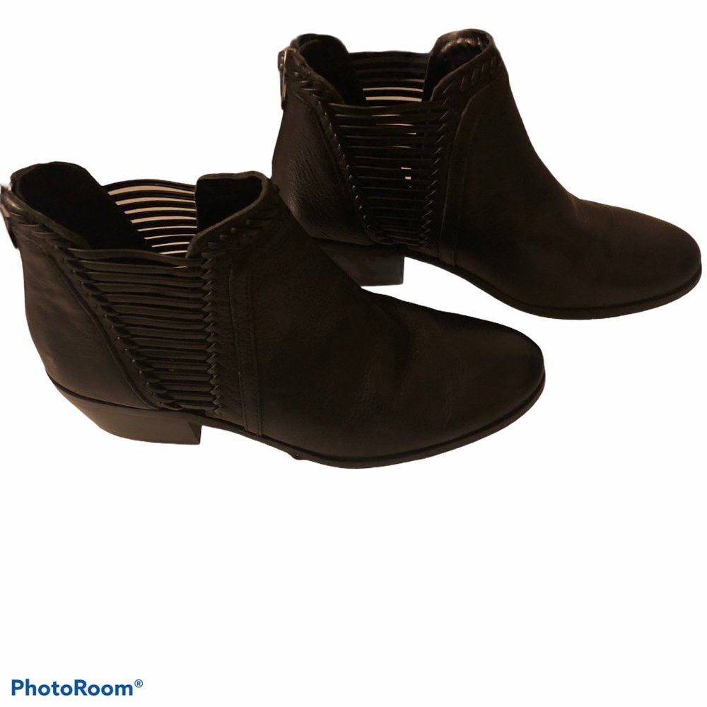 Vince Camuto Black‎  Ankle Booties Size 6.5M